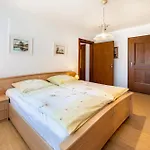 Im Haus Stoeckl 아파트 *