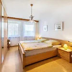 アパート Im Haus Stoeckl *